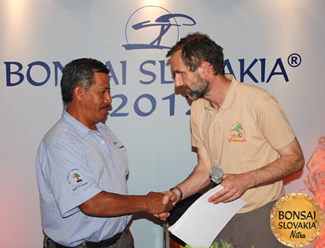 BONSAI & SUISEKI AWARD - Photogalery - Bonsai Slovakia 2012 - International Bonsai, Suiseki and Tea Exhibition, Nitra, Slovakia